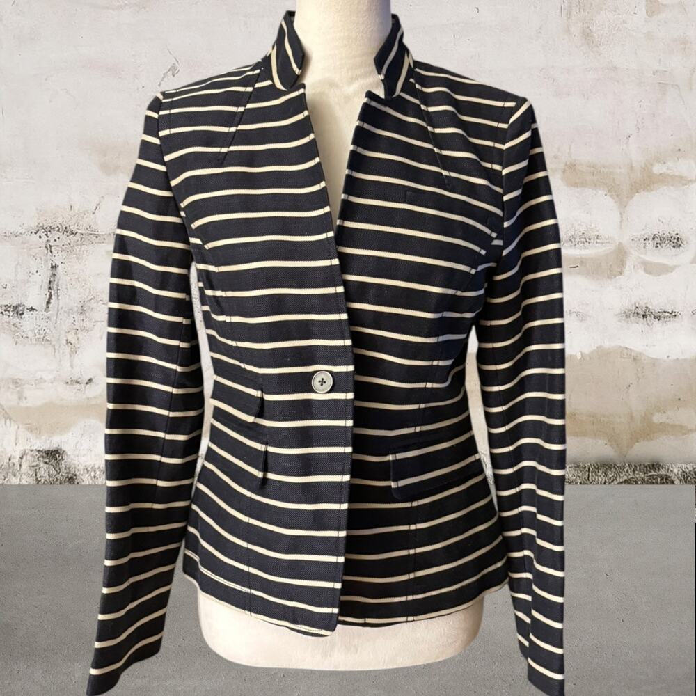 Banana Republic Blue & White Striped White Blazer Jacket Linen Blend Size 6 - Picture 2 of 6